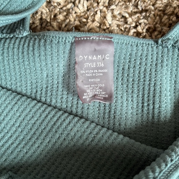 Cute teal cropped tank - Picture 3 of 3